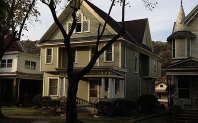 206 W 1st St, Oil City, PA 16301